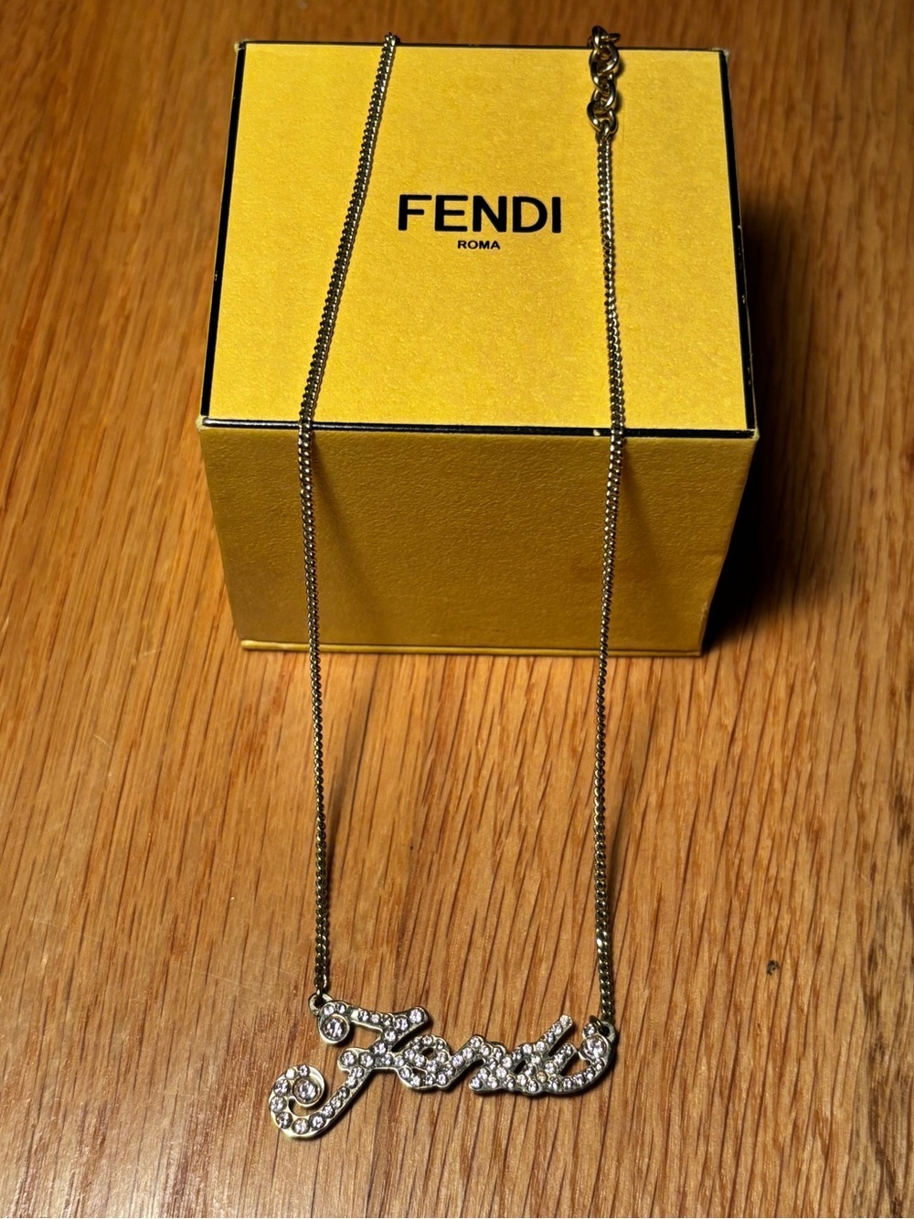 FENDI Spellout Crystal Necklace 🔥